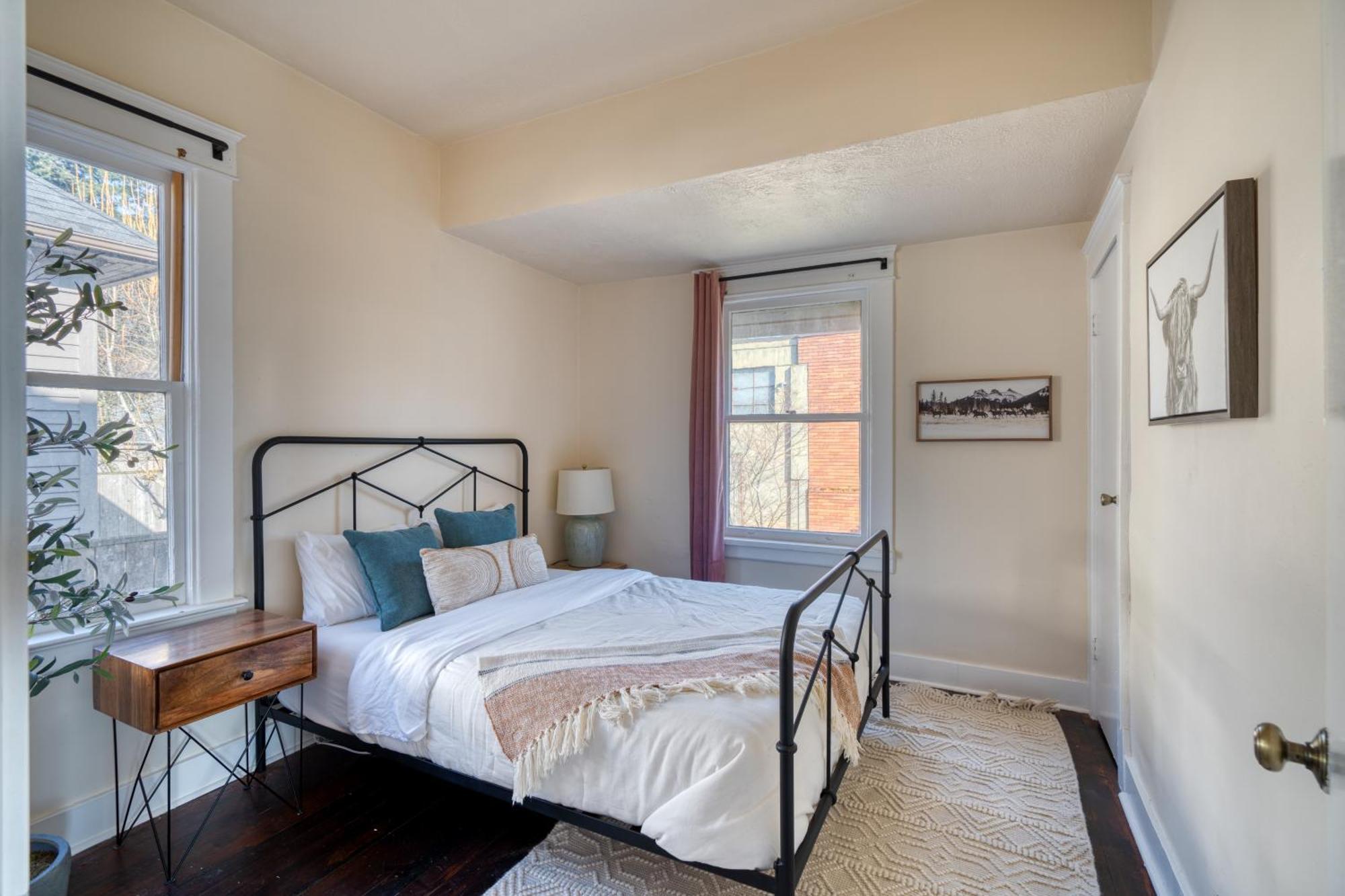 Collection - Laurelhurst Dream On Restaurant Row - 97 Walkscore *